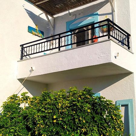 Apartamento Socrates Sea View Kampos Marathokampou Exterior foto